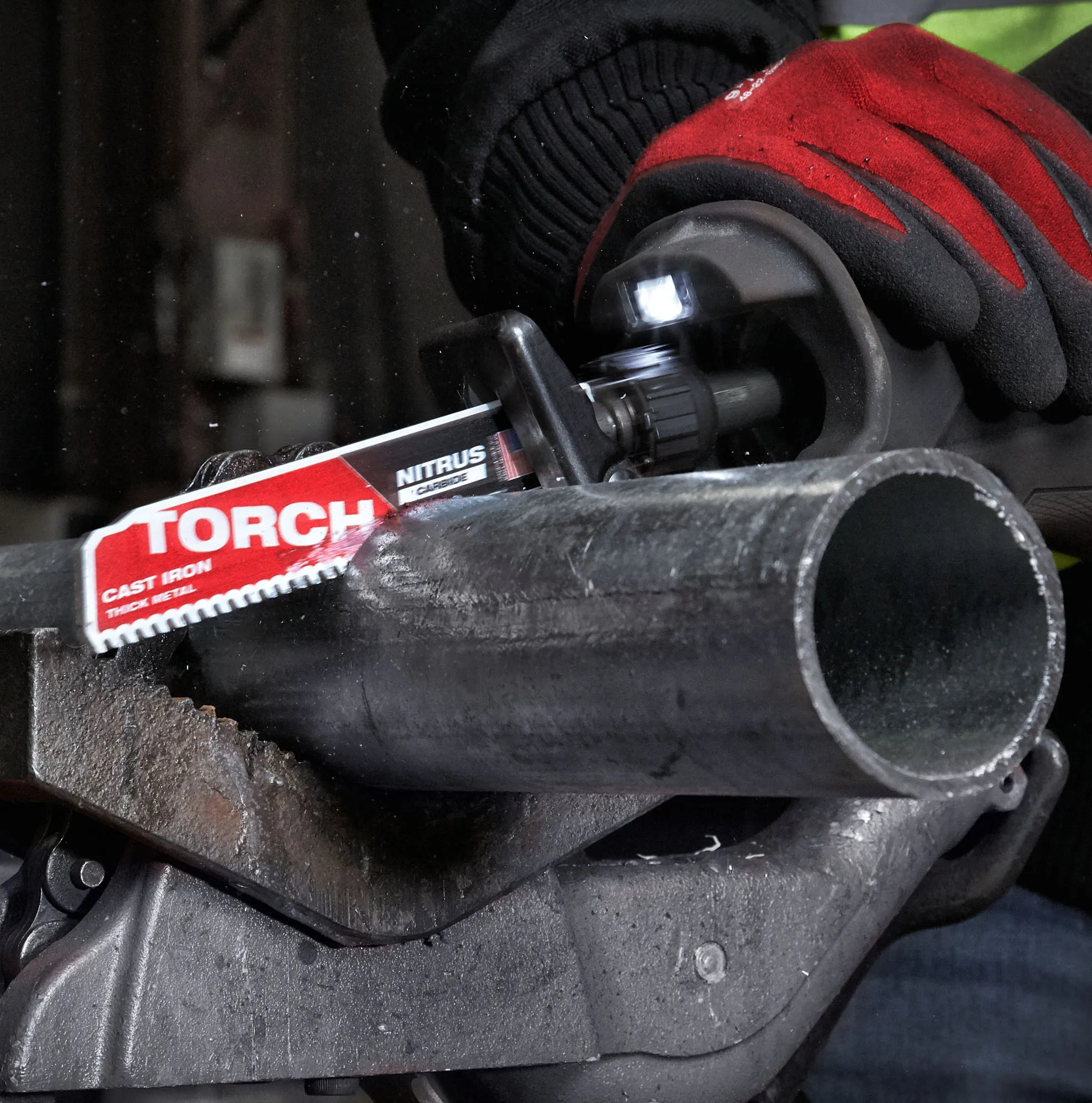 PUUKKOSAHANTERÄ NITRUS CARBIDE